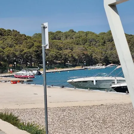 Campsite Premium Mobile Zen Spot 277 Jezera